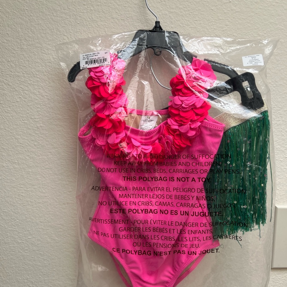 shade critters, hula, bathing suit 5T